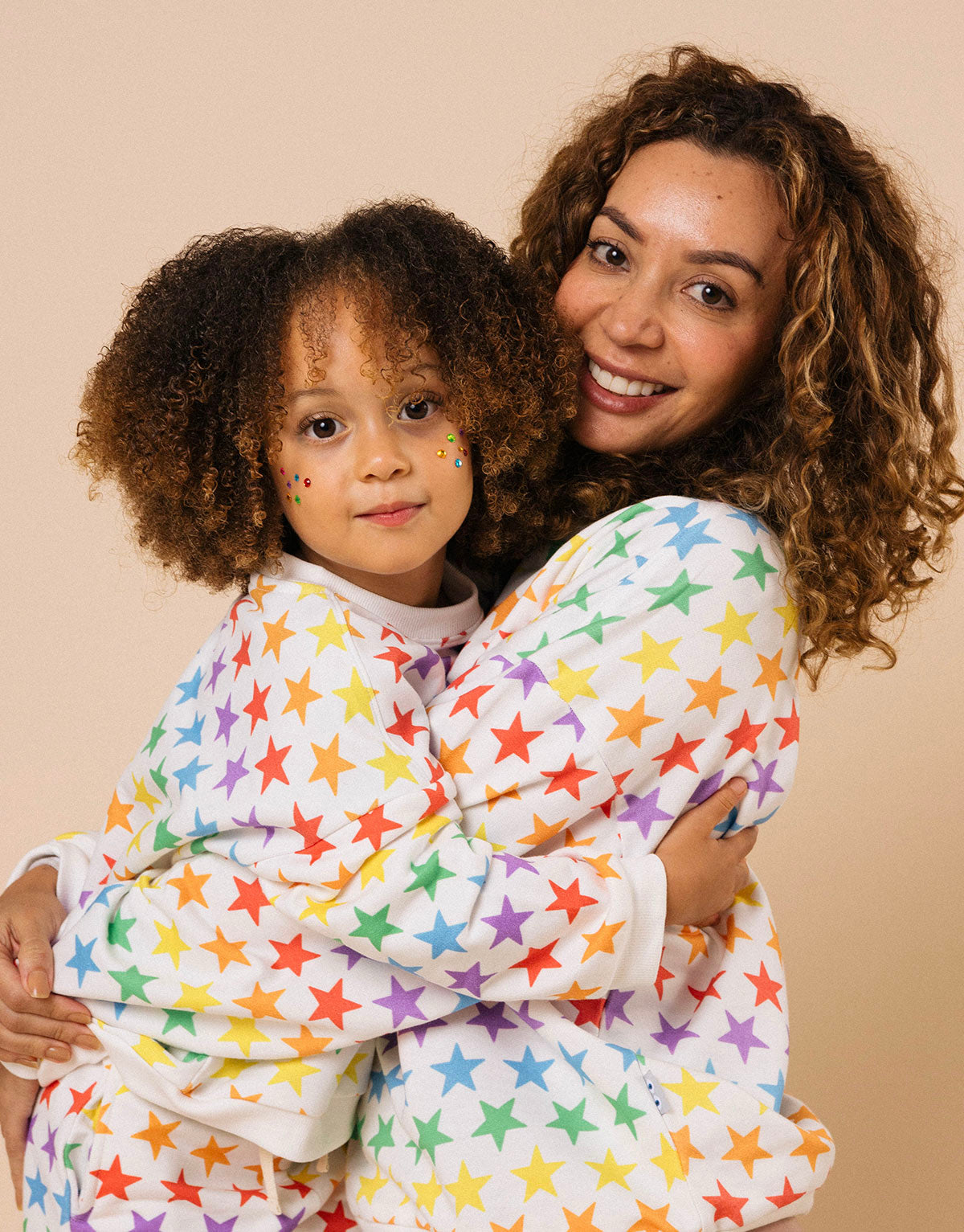 Buzo unisex estampado estrellas en algodón peruano - Mamá e hija